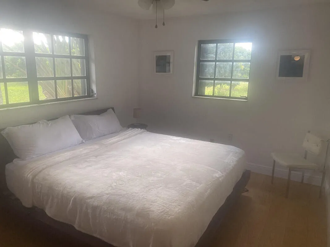 4 bed, 2.5 bath, 2814 sqft, $4,500 — Photo 4