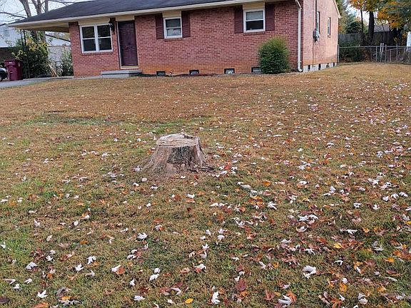 2nd image of 4106 Sanford Dr