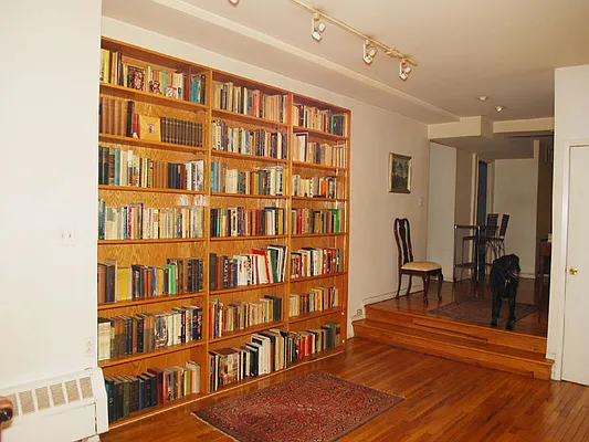 Sold by Sotheby's International Realty | media 19