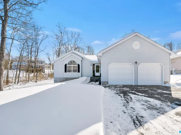 281 Briarwood Lane, Middletown, CT 06457