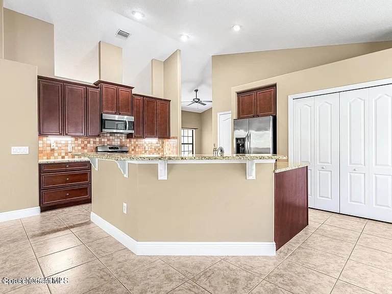 3084 Constellation Dr — Photo 11