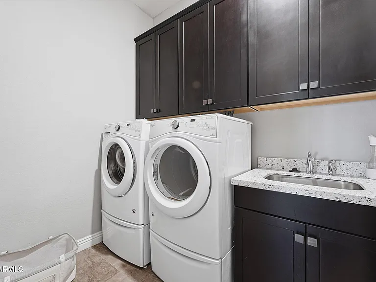 4254 E Valencia Dr — Photo 40
