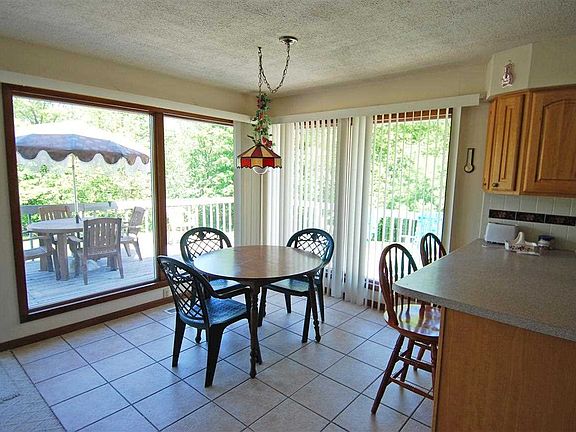 4th image of E4246 Catbird Ct