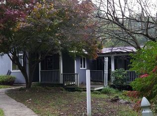 25 Arapaho Dr, Marlboro, NY 12542