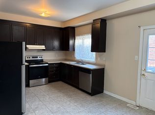 5 Freeland Holw, Brampton, ON L6Y 0R6