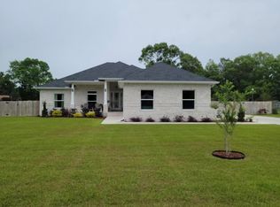 7452 Wymart Rd, Pensacola, FL 32526