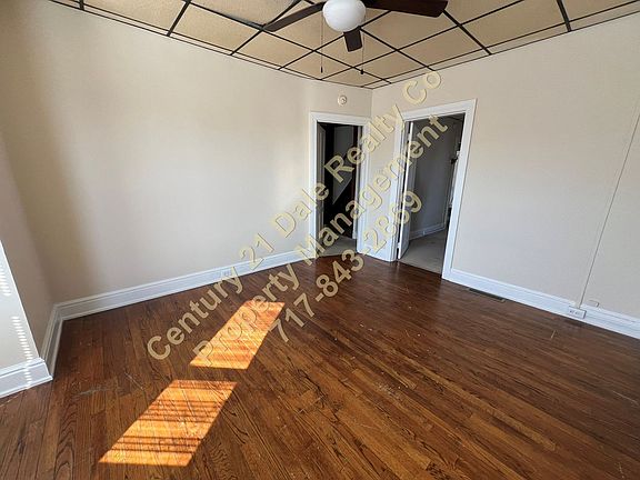 5th image of 1305 N George St Unit 2