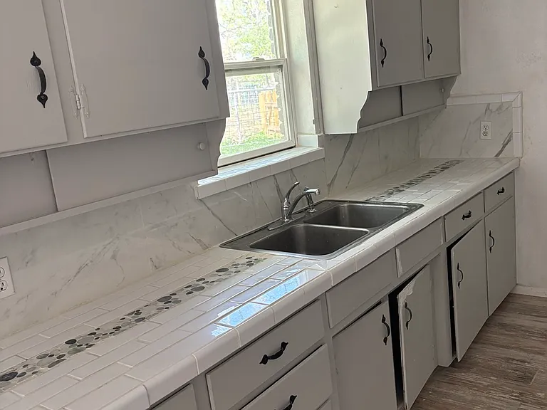 271 South Dr — Photo 7