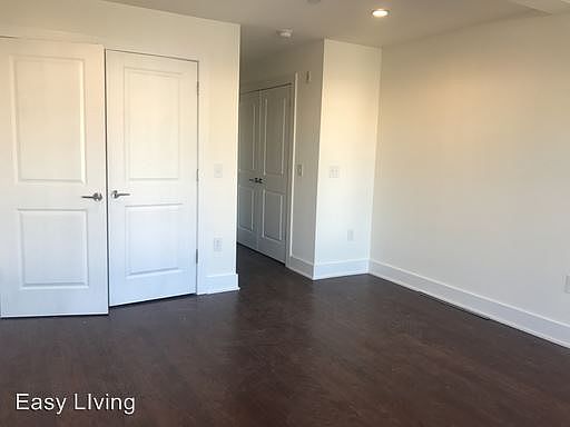 5th image of 2100 Wheatsheaf Ln