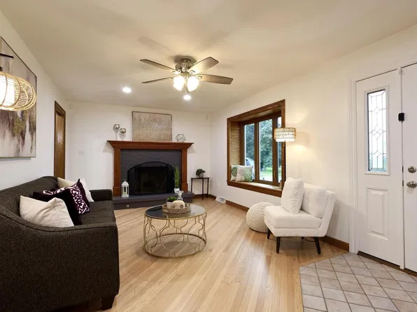 2618 45th AVENUE, Kenosha, WI 53144