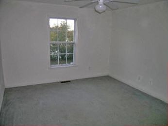 5th image of 15 Portside Ct