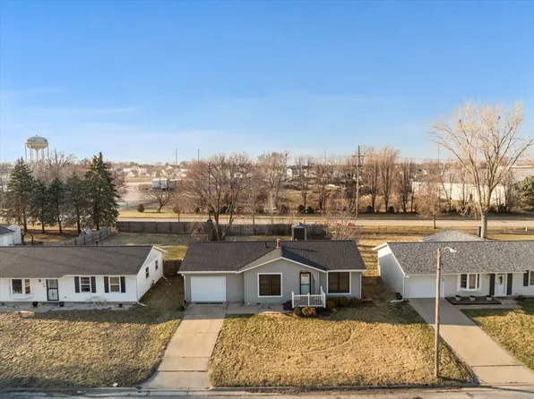 1306 Dalton Dr, Normal, IL 61761