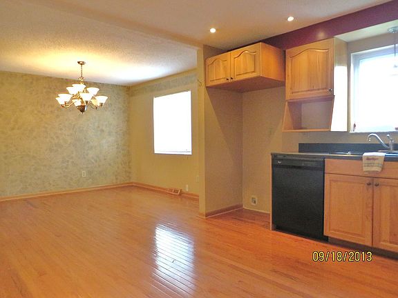 3rd image of 8630 Renford Ct