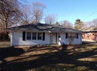 245 N New Florissant Rd, Florissant, MO 63031