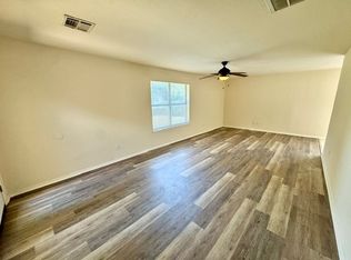 116 Cottonwood Dr, Yukon, OK 73099