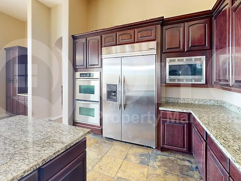 36435 N Porta Nuova Rd — Photo 4