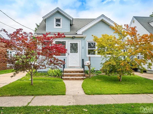 48 Johnson Pl, South River, NJ 08882
