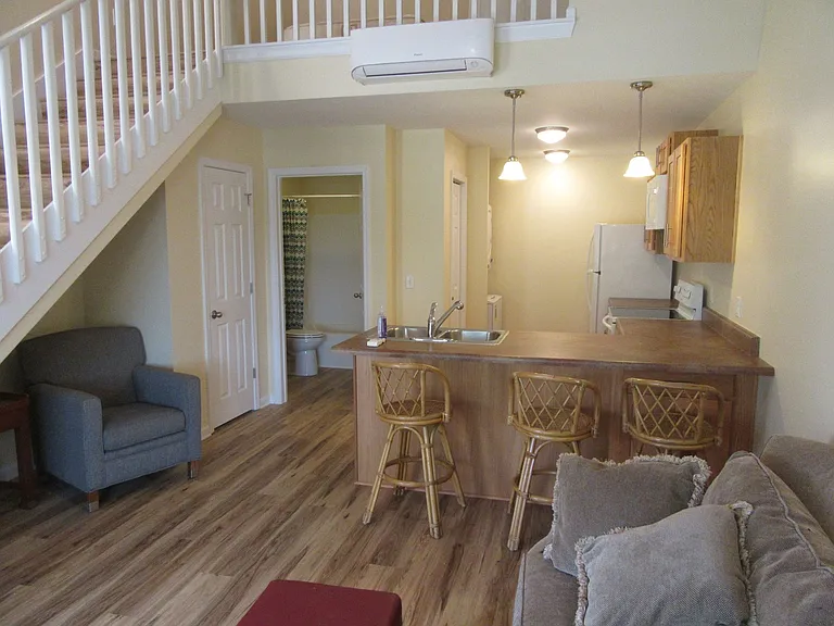307 Wilson Ave #17 — Photo 5