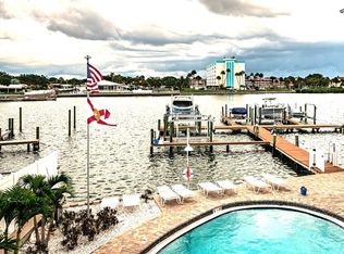 20019 Gulf Blvd APT 9, Indian Shores, FL 33785