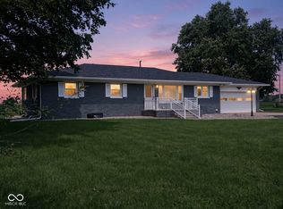 310 N Murnan Ln, Fairland, IN 46126