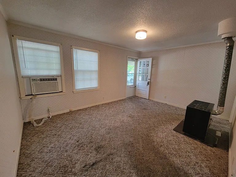 4030 E Whitney Ln — Photo 18