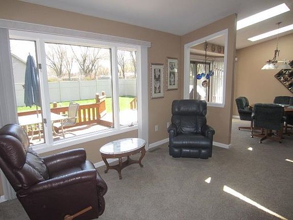 4th image of 56812 Ramble Wood Ln