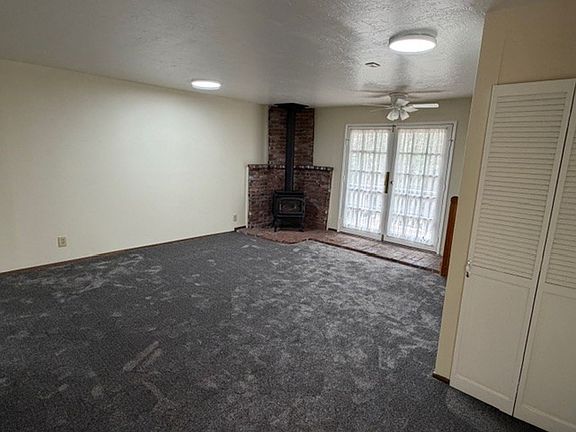 4th image of 22868 Black Hawk Dr
