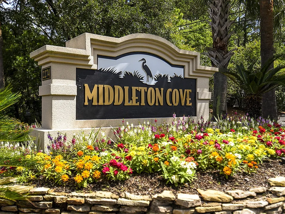 Middleton Cove