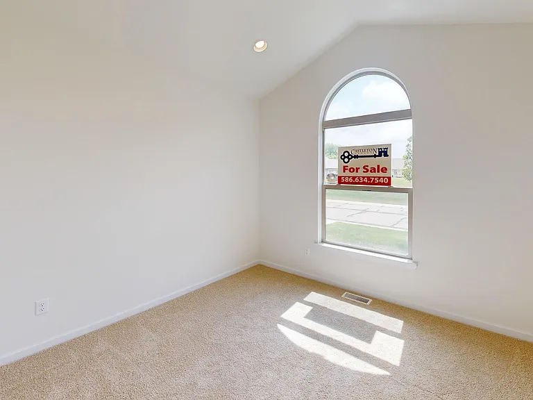 5391 Swan Dr — Photo 28
