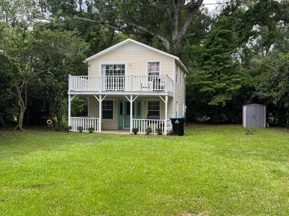 859 Mill St, Lucedale, MS 39452