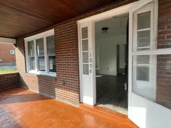 1008 Lowery Ave, Duquesne, PA 15110
