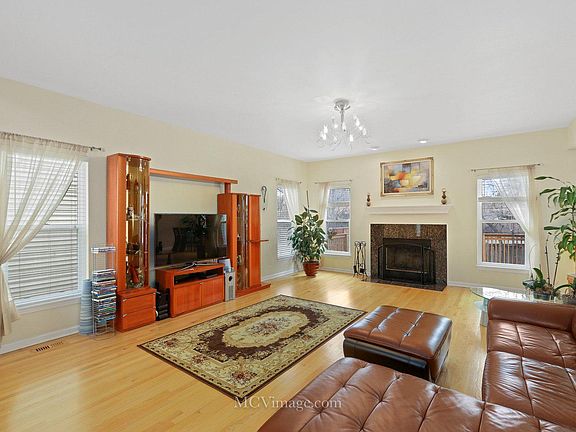 3rd image of 23564 N Melody Ln