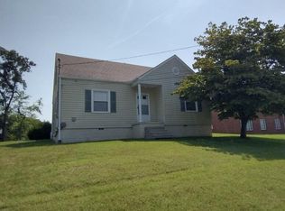 2027 Chapel Dr, Kingsport, TN 37665