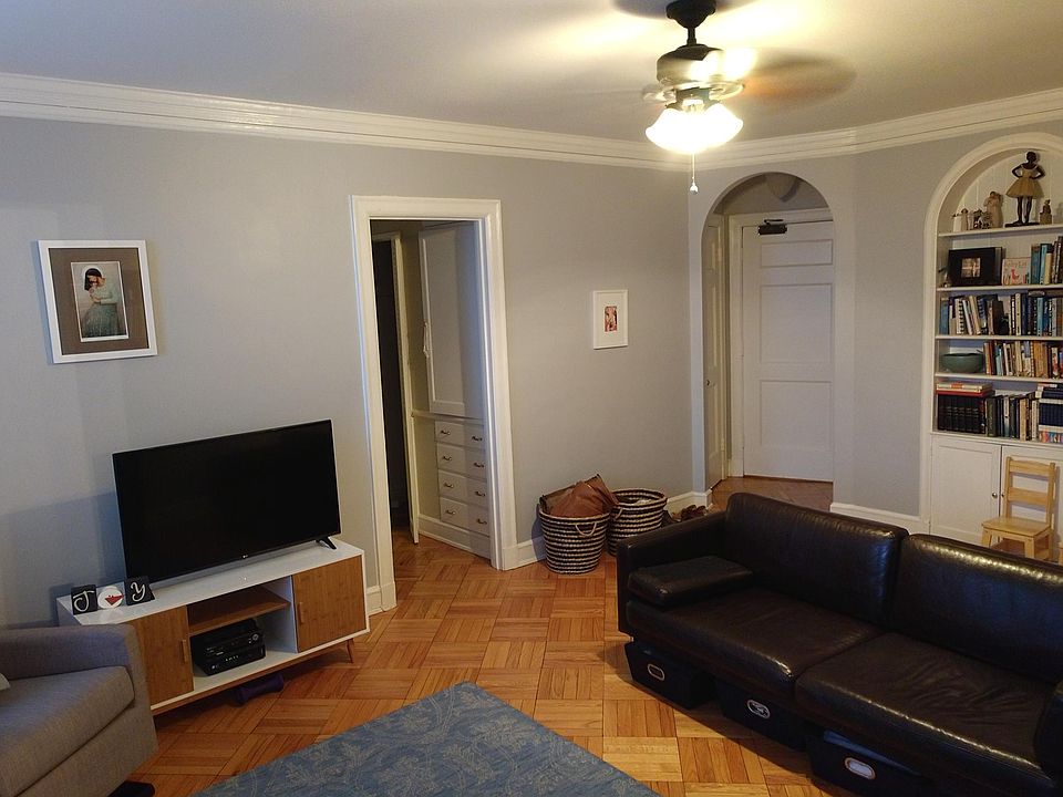 1st image of 2000 N Lincoln Park W #514