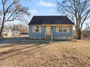 7703 E 50th St, Kansas City, MO 64129