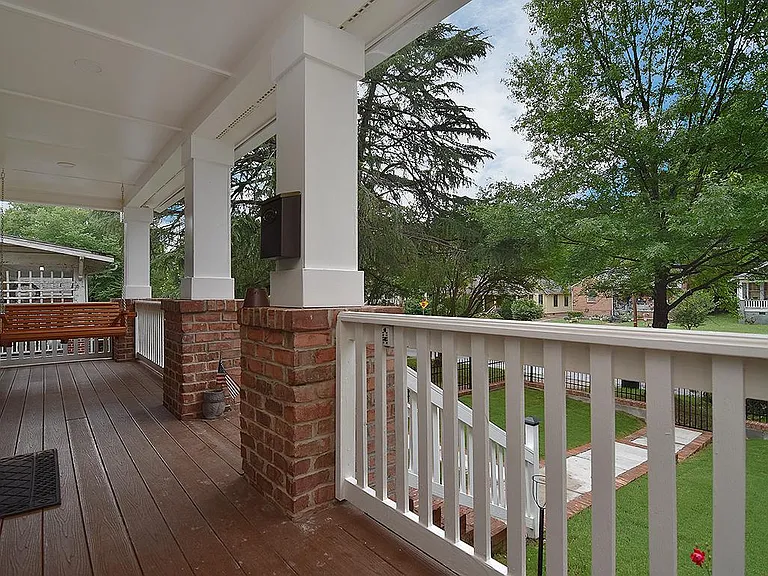 301 W Kingston Ave — Photo 31