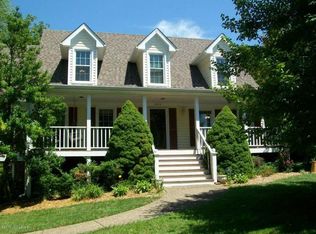 5504 Cross Creek Dr, Crestwood, KY 40014