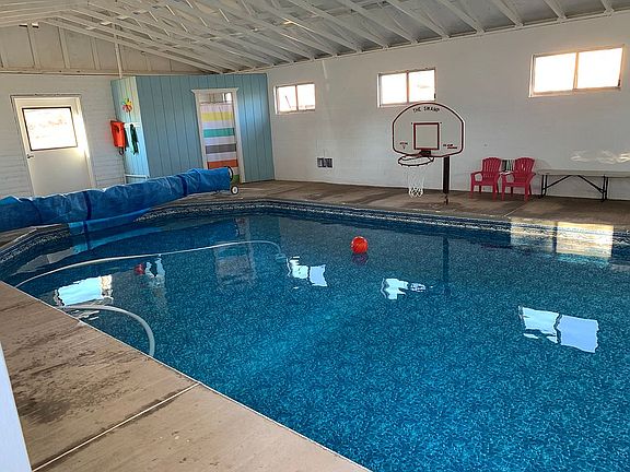 5th image of 2562 Santa Clara Dr