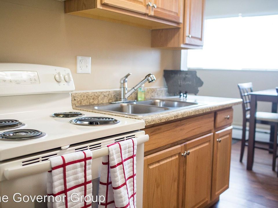1st image of 2032 9th St APT 20