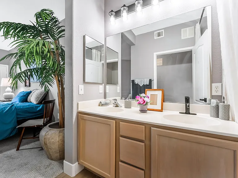 9901 Trailwood Dr #1120 — Photo 18
