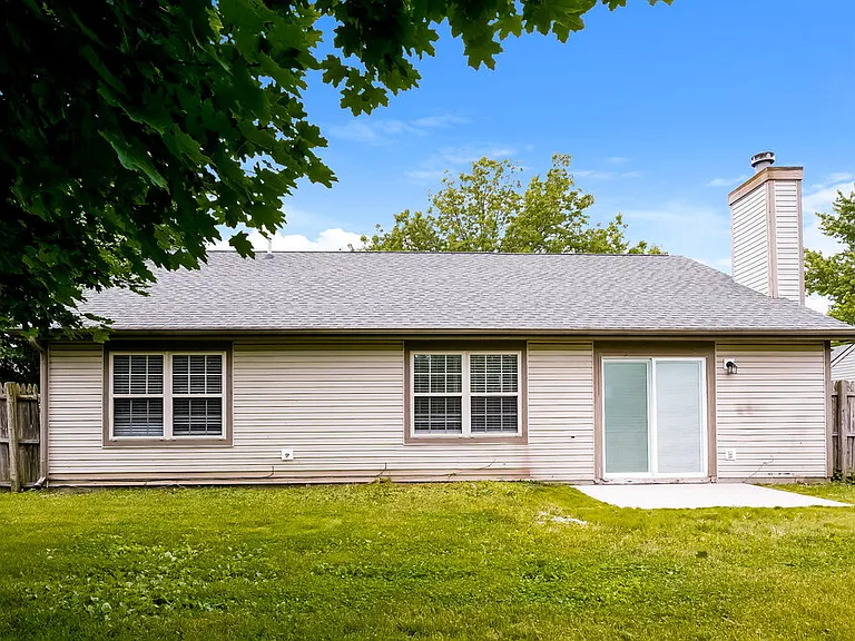 1215 Paul Dr — Photo 19