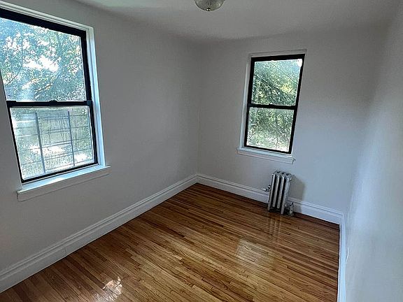 4th image of 22-06 Cornaga Ave #G9
