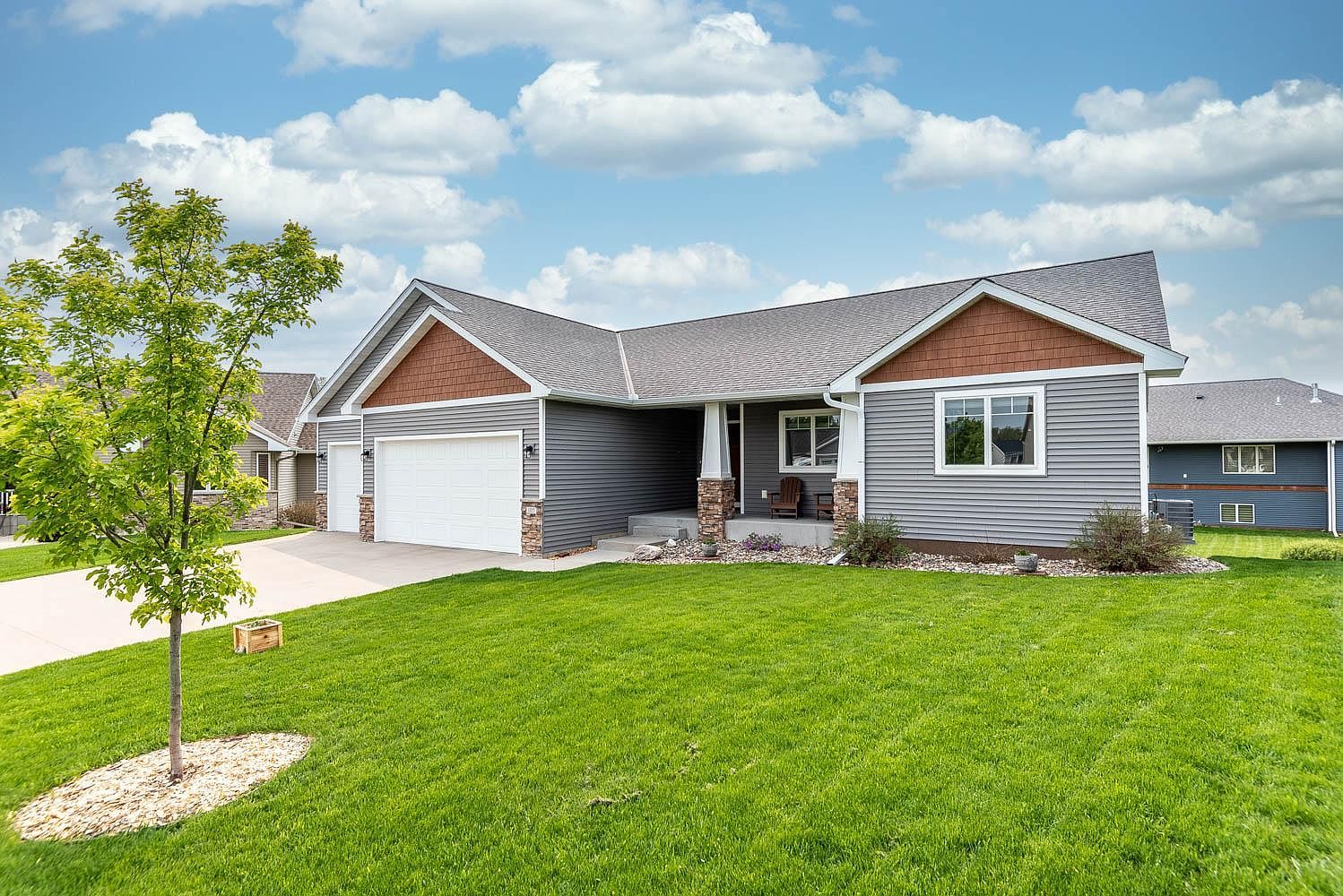 105 Sparrowhawk Cir, Eagle Lake, MN 56024 Zillow