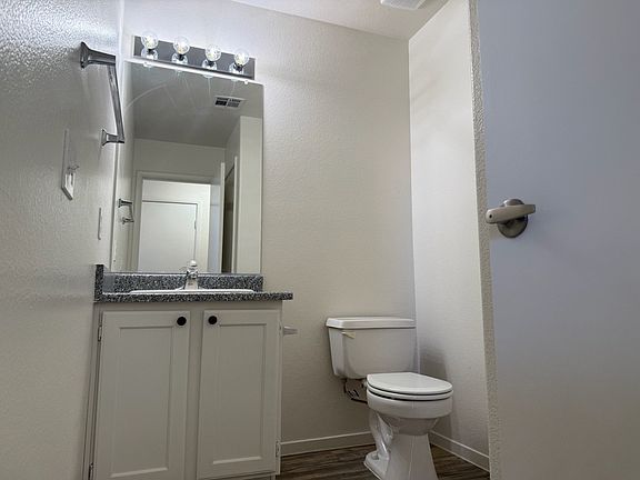 5th image of 1116 Plantation Ct #0