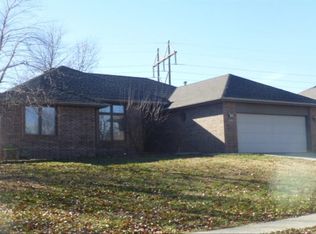 3766 W Rosebrier St, Springfield, MO 65807