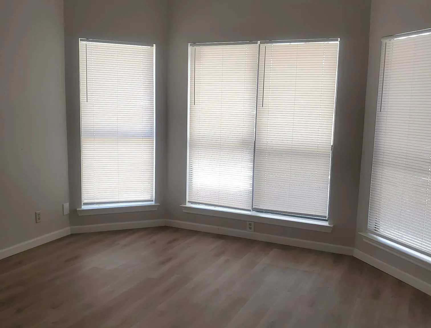 3 bed, 1543 sqft, $1,880 — Photo 4