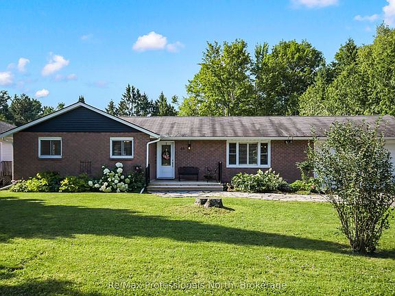 3rd image of 66 Westvale Dr