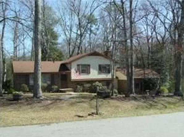 117 Smoot Dr, Roanoke Rapids, NC 27870