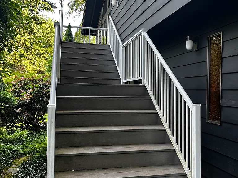 10065 NW Ash St — Photo 5