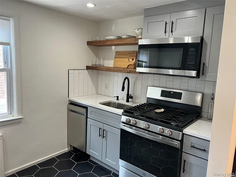 545 E Park Ave — Photo 13